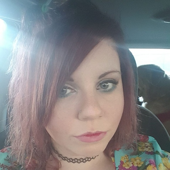 Meet the Posher - Picture 4 of 4